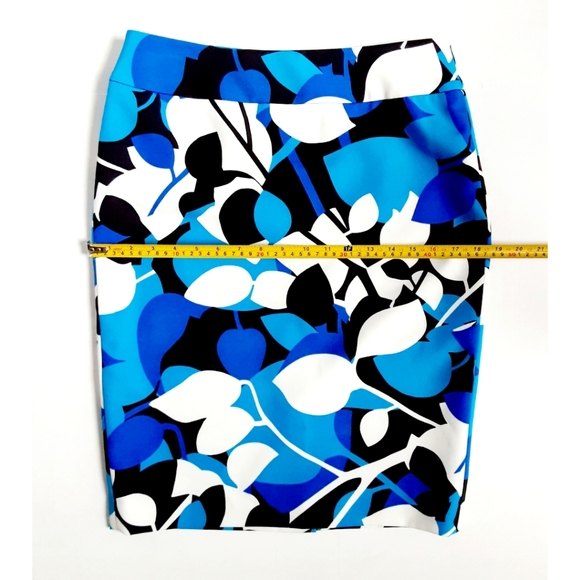 Jones Studio Separate Abstract Floral Pencil Skirt - Picture 13 of 16